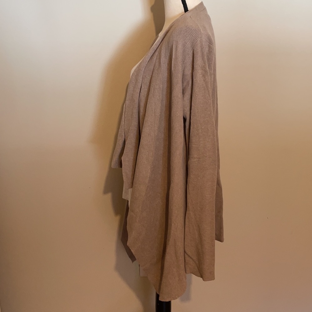 Cardigan - Picture 3 of 5